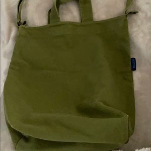 Olive green canvas duck bag from Baggu.